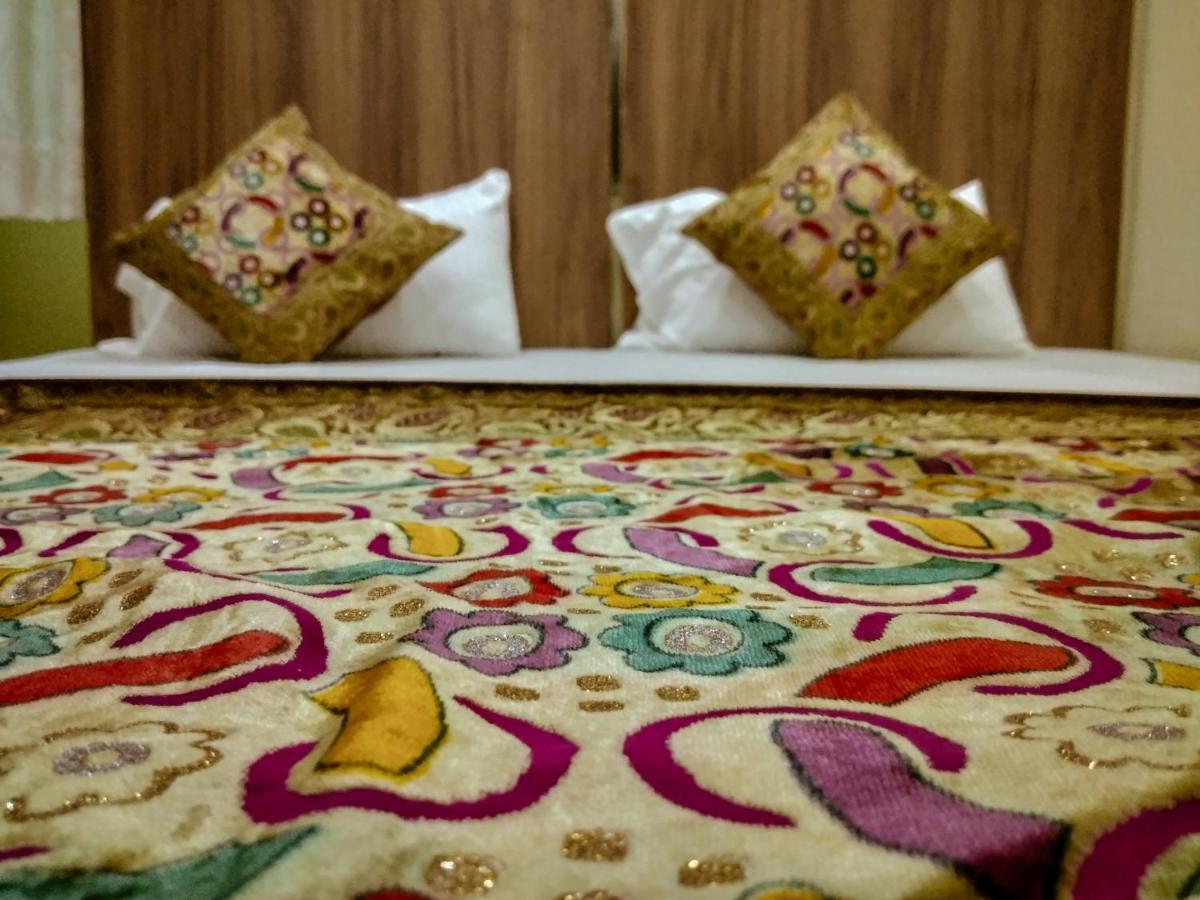 Ajay Guest House Varanasi Esterno foto
