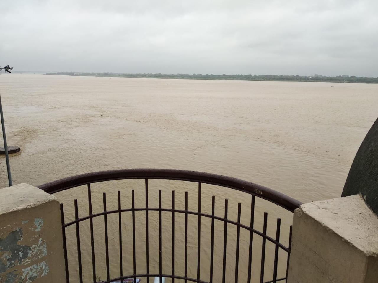 Ajay Guest House Varanasi Esterno foto
