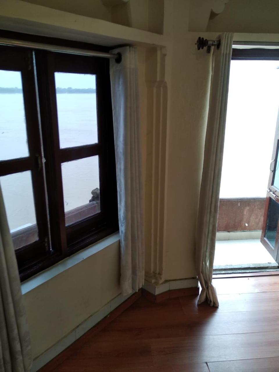 Ajay Guest House Varanasi Esterno foto
