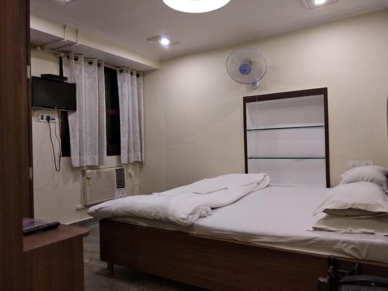 Ajay Guest House Varanasi Esterno foto